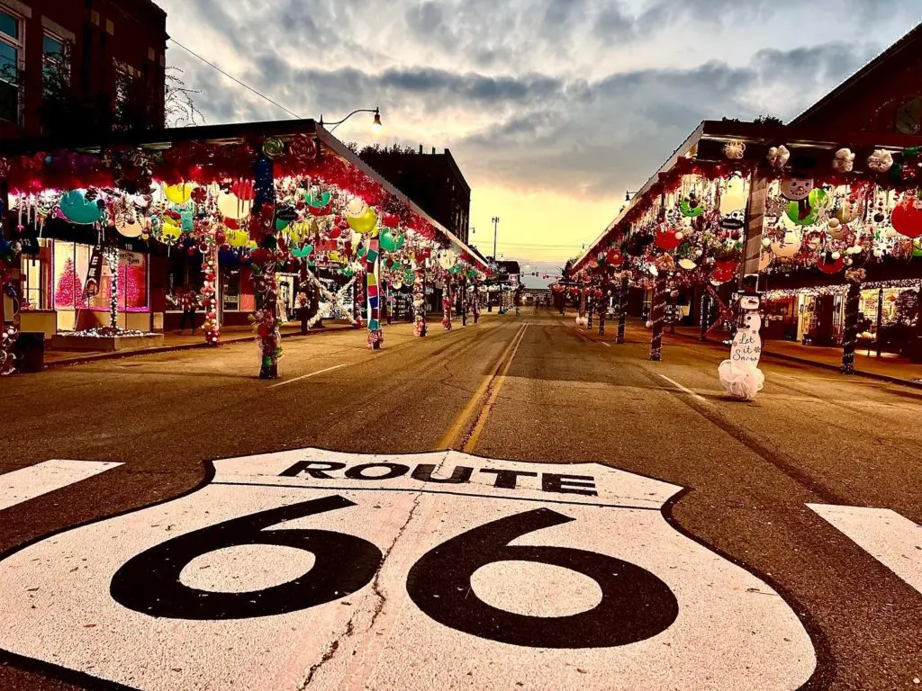 Sapulpa Route 66 Christmas Chute